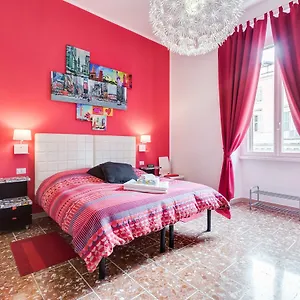 Bed & Breakfast 2 Passi Al Colosseo, Roma
